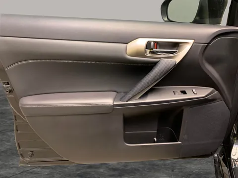 Thumbnail image for the Lexus Ct 1.8 200h Sport    CVT