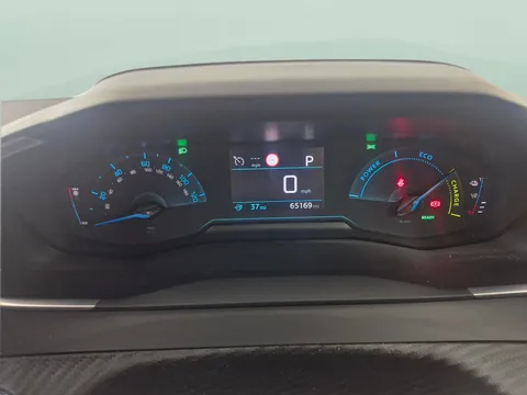 Thumbnail image for the Peugeot E-2008 50kWh Active Premium