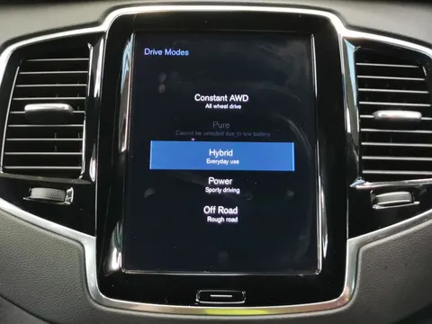 Thumbnail image for the Volvo XC90 2.0h T8 Recharge 18.8kWh R-Design   Plug-in  4WD