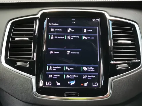 Thumbnail image for the Volvo XC90 2.0h T8 Recharge 18.8kWh R-Design   Plug-in  4WD
