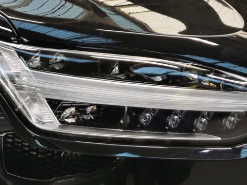 Thumbnail image for the Volvo XC90 2.0h T8 Recharge 18.8kWh R-Design   Plug-in  4WD