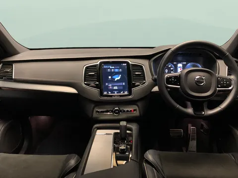 Thumbnail image for the Volvo XC90 2.0h T8 Recharge 18.8kWh R-Design   Plug-in  4WD