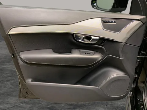 Thumbnail image for the Volvo XC90 2.0h T8 Recharge 18.8kWh R-Design   Plug-in  4WD