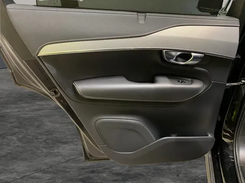 Thumbnail image for the Volvo XC90 2.0h T8 Recharge 18.8kWh R-Design   Plug-in  4WD