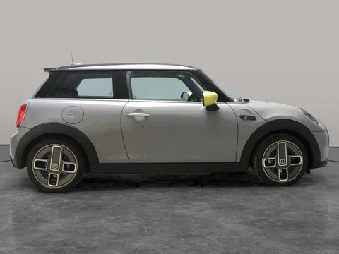 Thumbnail image for the Mini Electric Hatch Cooper SE 32.6kWh Level 2
