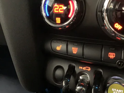 Thumbnail image for the Mini Electric Hatch Cooper SE 32.6kWh Level 2
