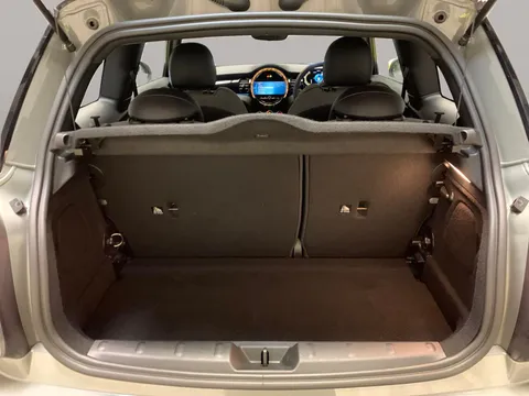 Thumbnail image for the Mini Electric Hatch Cooper SE 32.6kWh Level 2