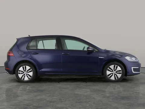 Thumbnail image for the Volkswagen E-Golf 35.8kWh e-Golf