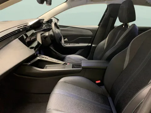 Thumbnail image for the Peugeot 308 Sw 1.5 BlueHDi Active Premium   EAT