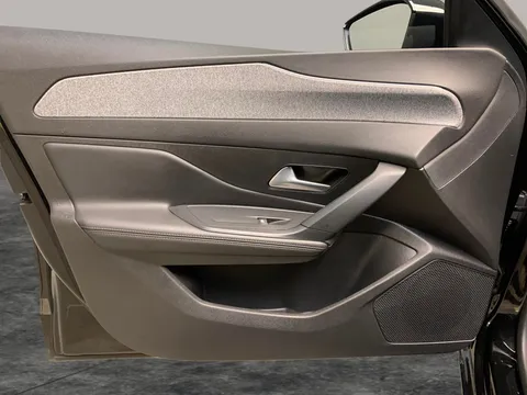 Thumbnail image for the Peugeot 308 Sw 1.5 BlueHDi Active Premium   EAT