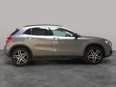 Thumbnail image for the Mercedes-Benz Gla 1.6 GLA180 GPF Urban Edition   7G-DCT