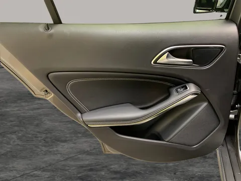 Thumbnail image for the Mercedes-Benz Gla 1.6 GLA180 GPF Urban Edition   7G-DCT