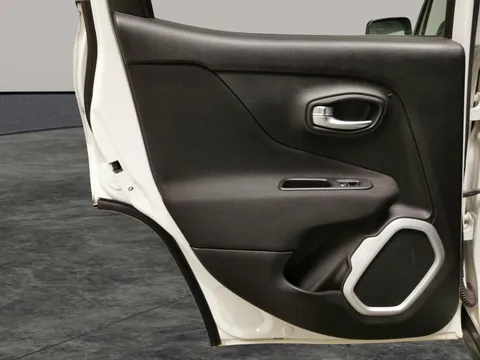 Thumbnail image for the Jeep Renegade 1.6 MultiJetII Longitude