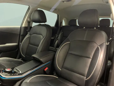 Thumbnail image for the Kia Niro 64kWh 4+