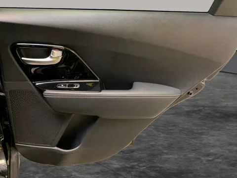 Thumbnail image for the Kia Niro 64kWh 4+