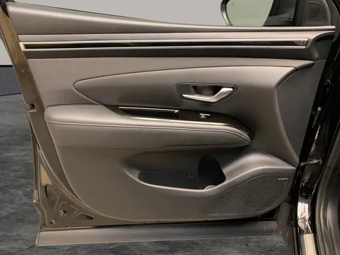 Thumbnail image for the Hyundai Tucson 1.6 h T-GDi Ultimate