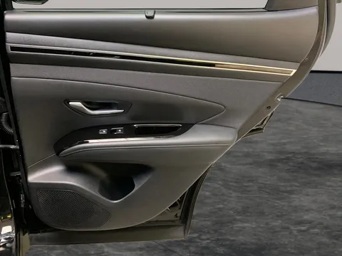 Thumbnail image for the Hyundai Tucson 1.6 h T-GDi Ultimate