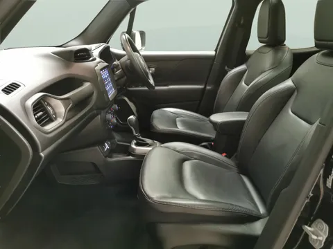 Thumbnail image for the Jeep Renegade 1.3 GSE T4 S   DDCT