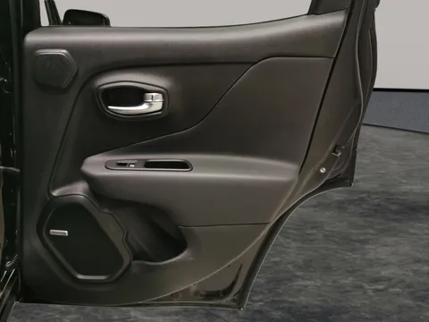 Thumbnail image for the Jeep Renegade 1.3 GSE T4 S   DDCT