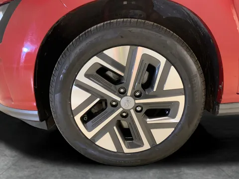 Thumbnail image for the Hyundai Kona 64kWh Premium   (10.5kW Charger)