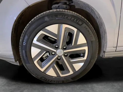 Thumbnail image for the Hyundai Kona 64kWh Premium   (10.5kW Charger)