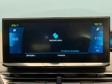 Thumbnail image for the Peugeot 3008 1.6 13.2kWh Allure   Plug-in  e-EAT