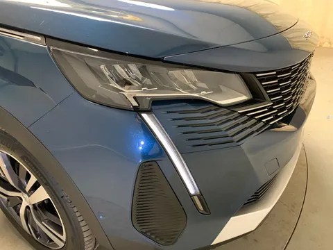 Thumbnail image for the Peugeot 3008 1.6 13.2kWh Allure   Plug-in  e-EAT