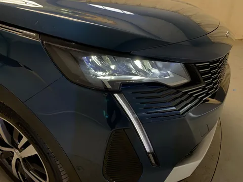 Thumbnail image for the Peugeot 3008 1.6 13.2kWh Allure   Plug-in  e-EAT