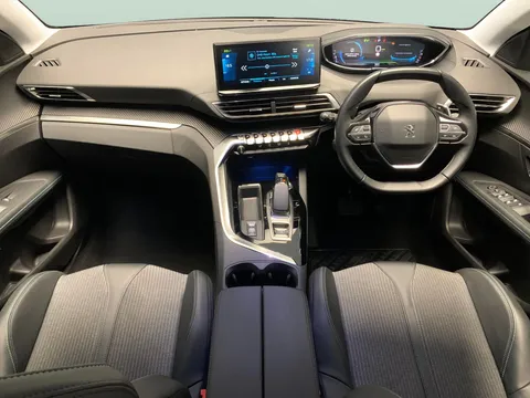 Thumbnail image for the Peugeot 3008 1.6 13.2kWh Allure   Plug-in  e-EAT