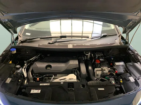 Thumbnail image for the Peugeot 3008 1.6 13.2kWh Allure   Plug-in  e-EAT