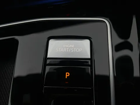 Thumbnail image for the Volkswagen Golf 1.5 eTSI MHEV R-Line    DSG