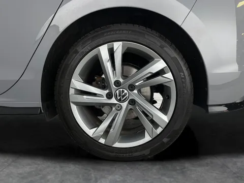 Thumbnail image for the Volkswagen Golf 1.5 eTSI MHEV R-Line    DSG