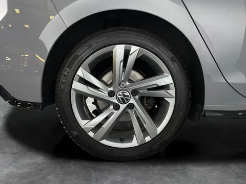 Thumbnail image for the Volkswagen Golf 1.5 eTSI MHEV R-Line    DSG