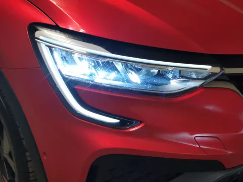 Thumbnail image for the Renault ARKANA 1.6 E-TECH r.s. line    2WD