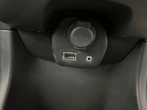 Thumbnail image for the Toyota AYGO 1.0 VVT-i x-play