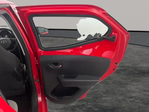 Thumbnail image for the Toyota AYGO 1.0 VVT-i x-play