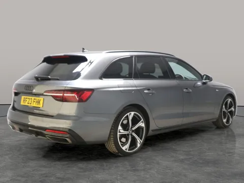 Thumbnail image for the Audi A4 Avant 2.0 TFSI 35 Black Edition   S Tronic