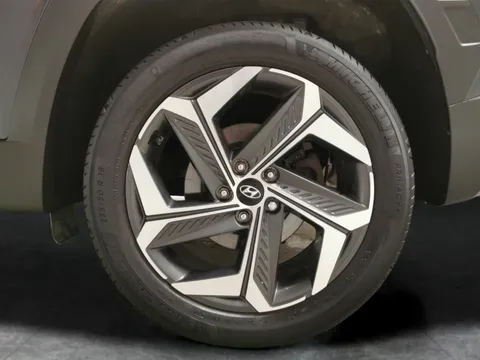 Thumbnail image for the Hyundai Tucson 1.6 h T-GDi Premium