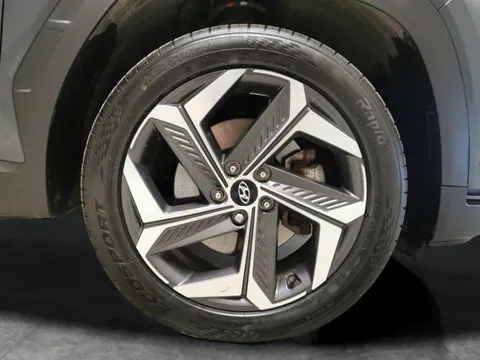 Thumbnail image for the Hyundai Tucson 1.6 h T-GDi Premium