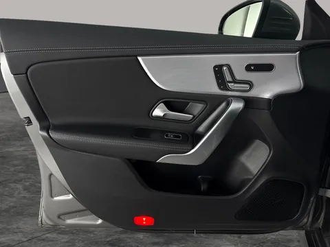 Thumbnail image for the Mercedes-Benz Cla Class 2.0 CLA220d AMG Line (Premium Plus) Shooting Brake  8G-DCT