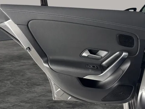 Thumbnail image for the Mercedes-Benz Cla Class 2.0 CLA220d AMG Line (Premium Plus) Shooting Brake  8G-DCT