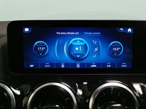 Thumbnail image for the Mercedes-Benz Gla 1.3 GLA250e 15.6kWh Exclusive Edition   Plug-in  8G-DCT