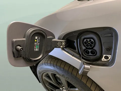 Thumbnail image for the Jaguar I-Pace 400 90kWh R-Dynamic HSE Black   4WD