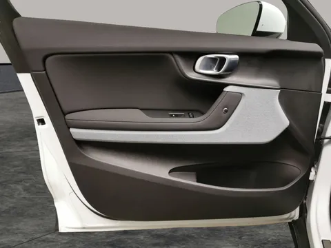 Thumbnail image for the Polestar                  Polestar 2 Single Motor 64kWh Standard Range Fastback  FWD