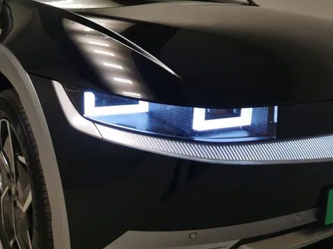 Thumbnail image for the Hyundai Ioniq 5 73kWh Premium