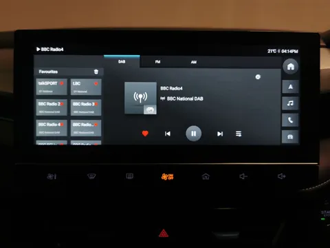 Thumbnail image for the Mg Mg5 61.1kWh SE Long Range