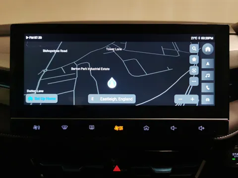 Thumbnail image for the Mg Mg5 61.1kWh SE Long Range