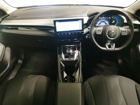 Thumbnail image for the Mg Mg5 61.1kWh SE Long Range