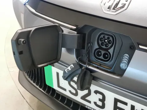 Thumbnail image for the Mg Mg5 61.1kWh SE Long Range