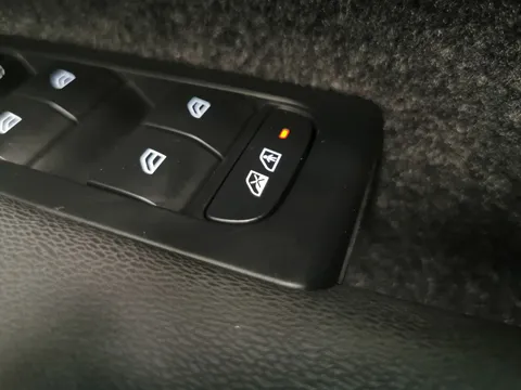 Thumbnail image for the Volvo XC40 1.5h T4 Recharge 10.7kWh Plus   Plug-in